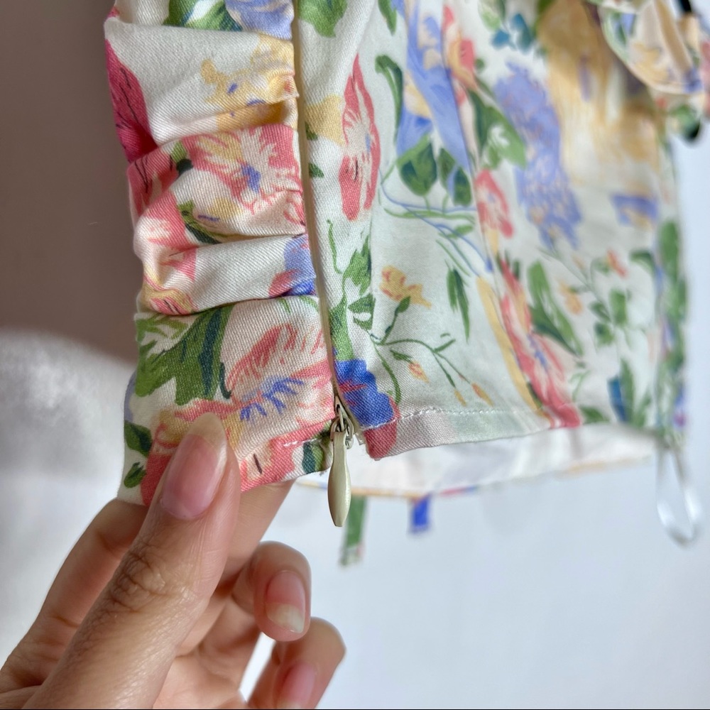 BERSHKA Peasant Floral Crop Top - Picture 9 of 11